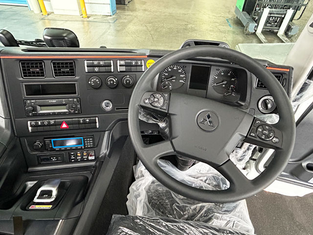 今年も新車納車になりました。